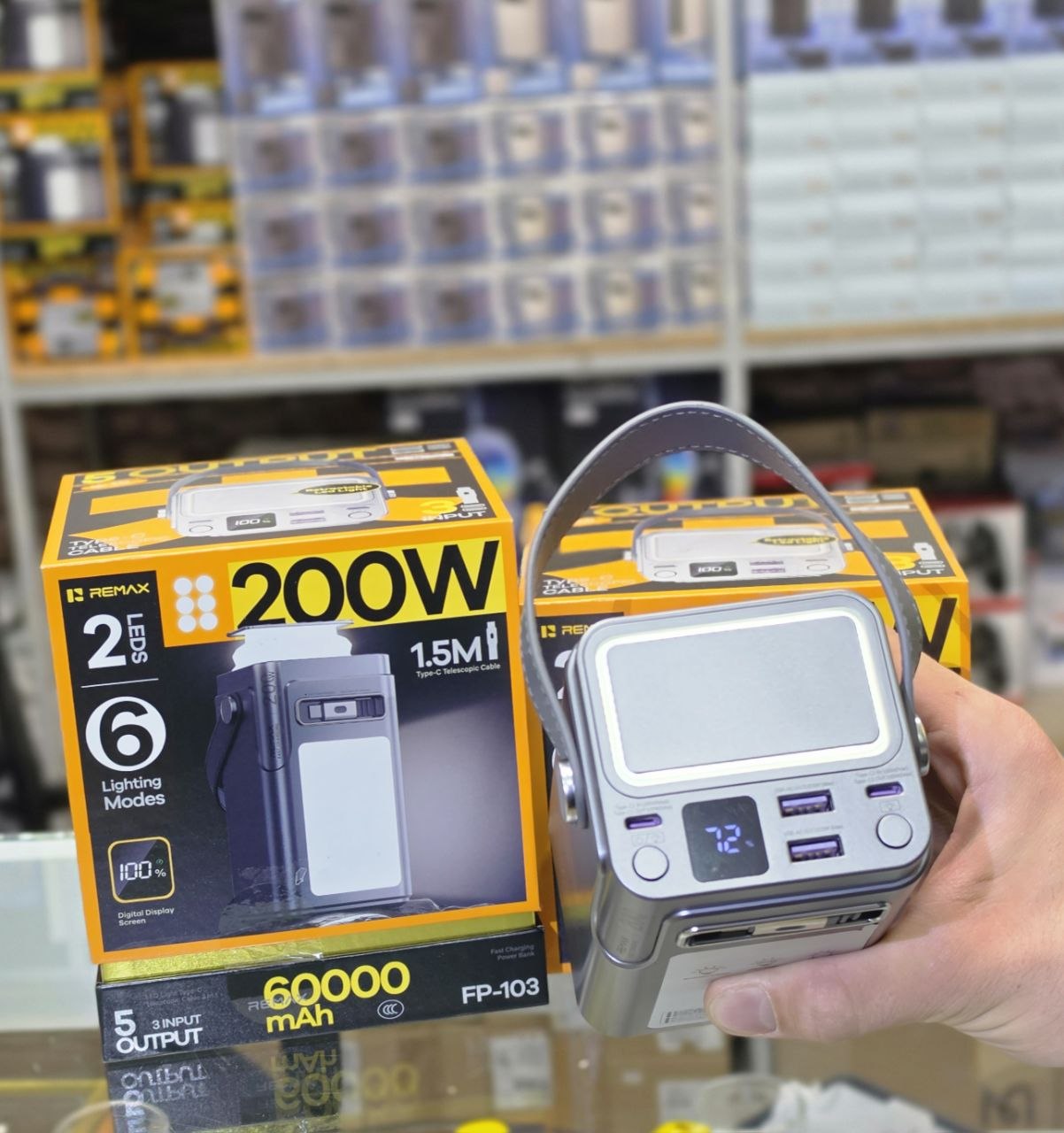 پاوربانک برند REMAX ظرفیت 60000 میلی آمپر با توان 200W  مدل FP-103