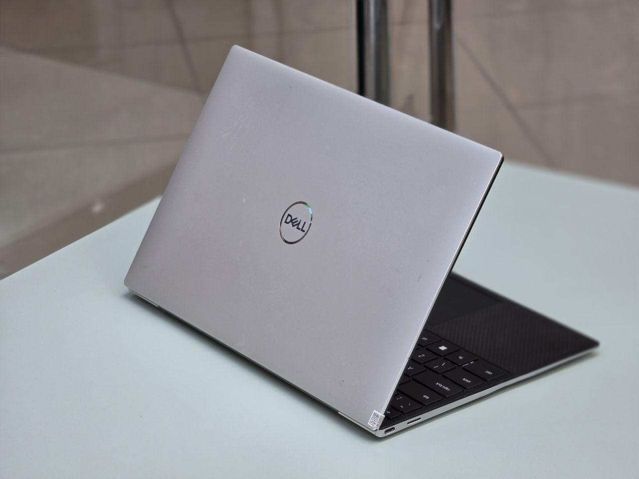 لپ تاپ استوک DELL XPS9310