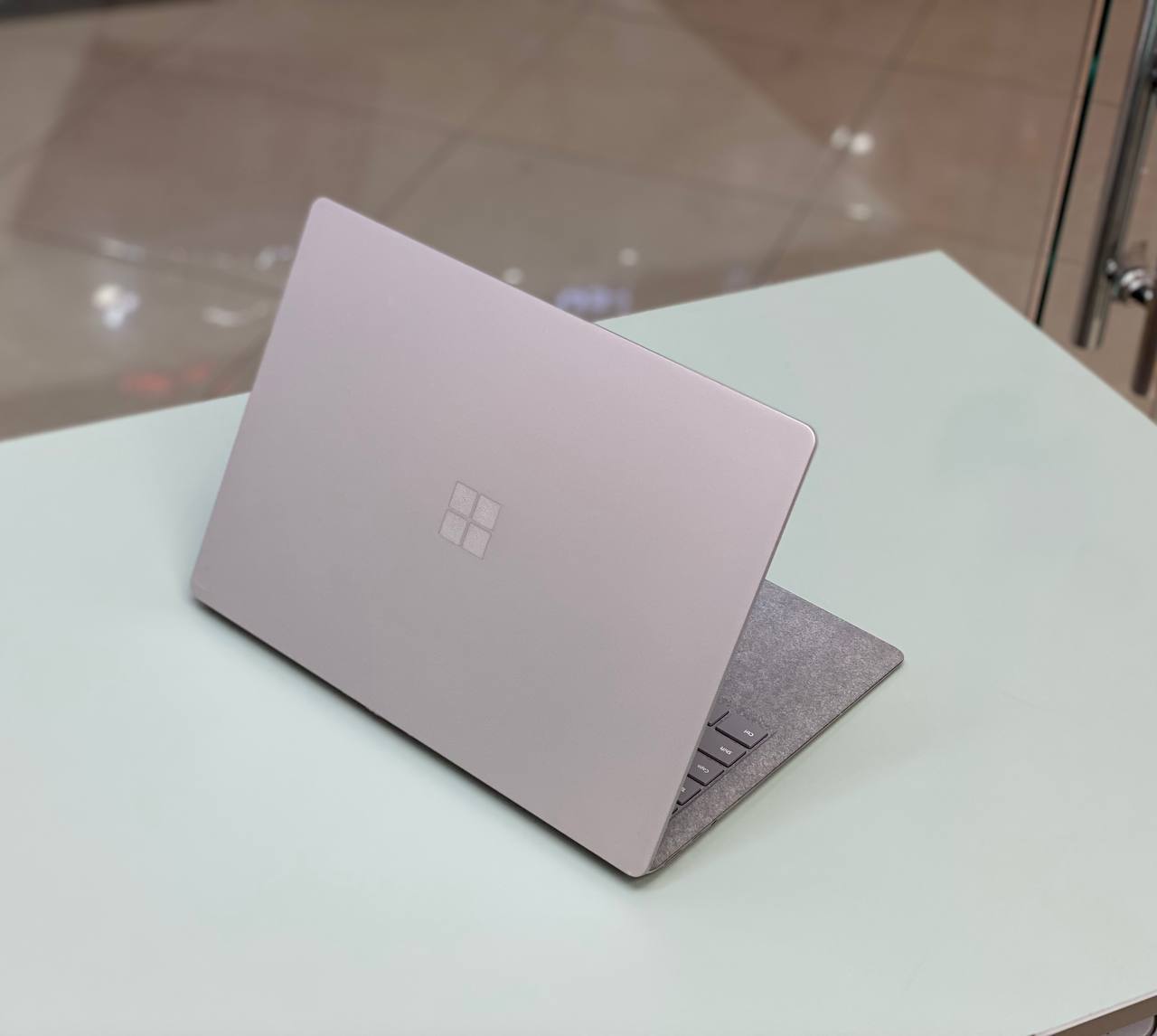 لپ تاپ(استوک)  مایکروسافت مدل سرفیس Microsoft Surface Laptop 2 Core i7-8650U 16GB-512GB Intel